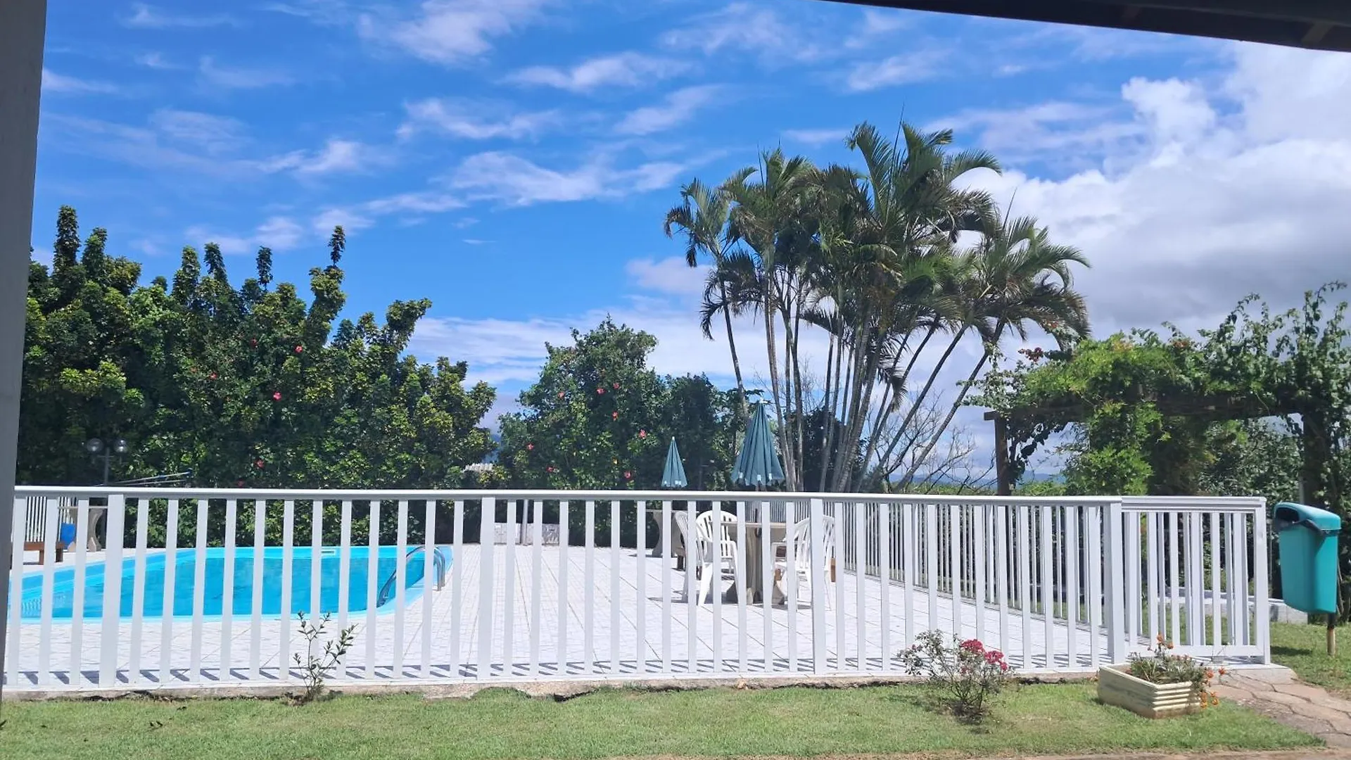 Apartamento De 1 Dormitorio Com Vista Para Piscina E Praia Florianópolis 0*,  Brasil