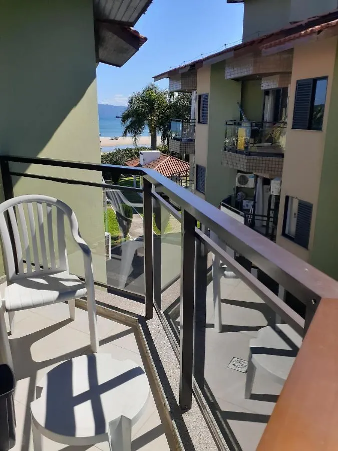 Apartamento De 1 Dormitorio Com Vista Para Piscina E Praia Florianópolis 0*,  Brezilya