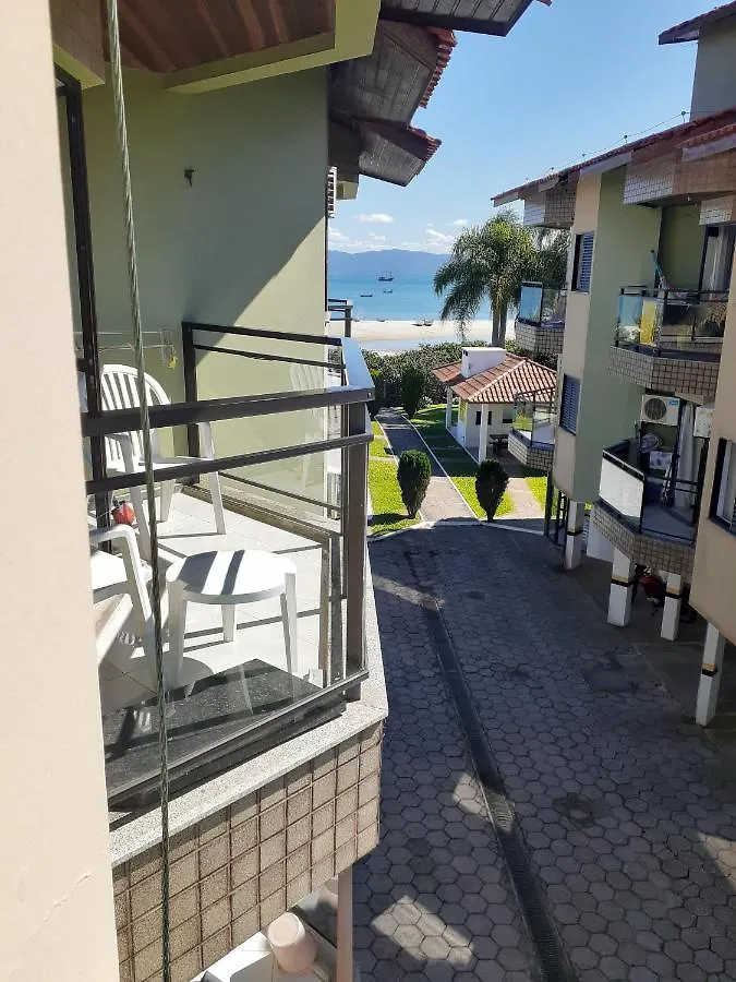 Apartamento De 1 Dormitorio Com Vista Para Piscina E Praia Florianópolis