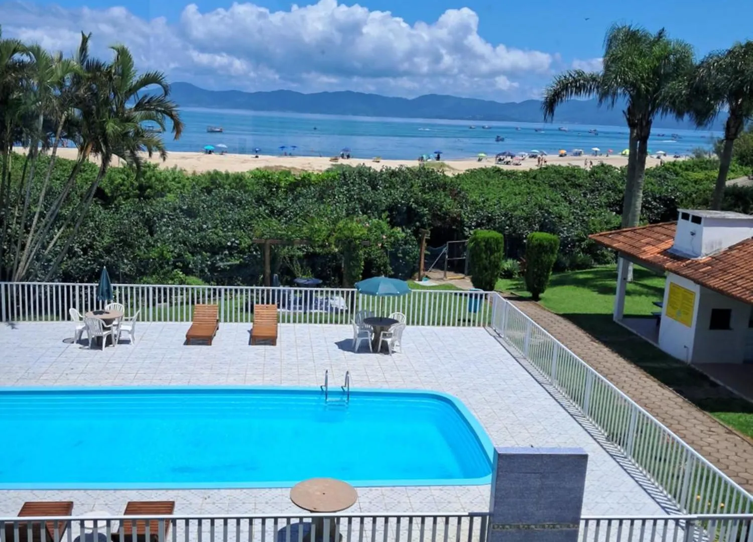 Konukevi Apartamento De 1 Dormitorio Com Vista Para Piscina E Praia Florianópolis